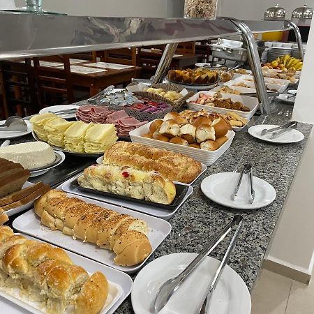Pousada Monte Oliveira Aparecida  Eksteriør bilde